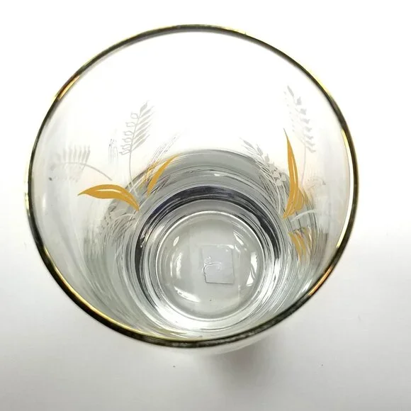 Libby Wheat Spray Cocktail Glasses, White and Gold Wheat Tumblers, Circa 1960 - Picture 4 of 15